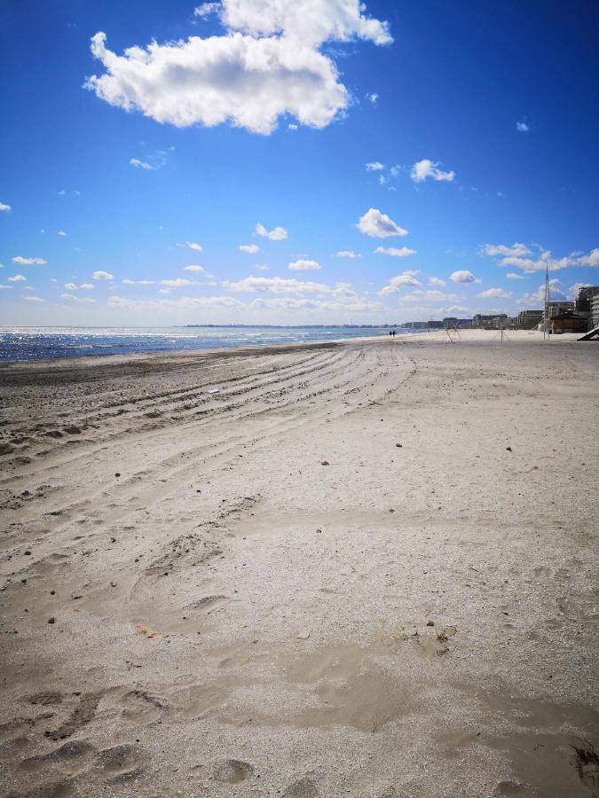 Promenada Beach Residence Năvodari Buitenkant foto